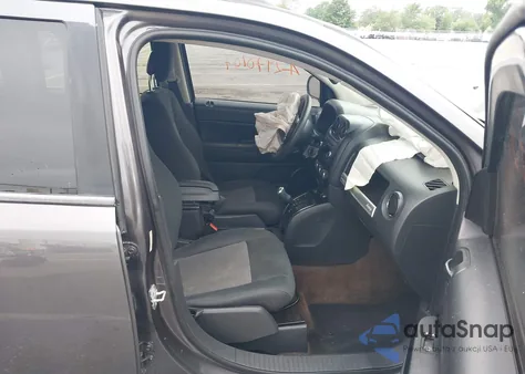 2014 Jeep Compass Sport from USA, damaged, VIN 1C4NJCBAXED777294